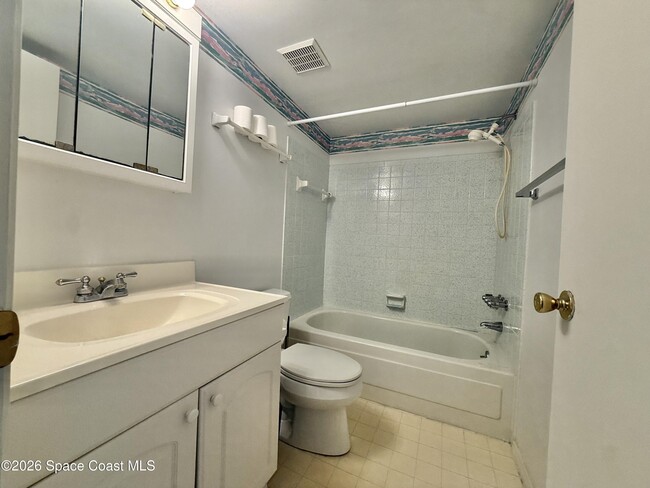 Building Photo - 3135 Shady Dell Ln