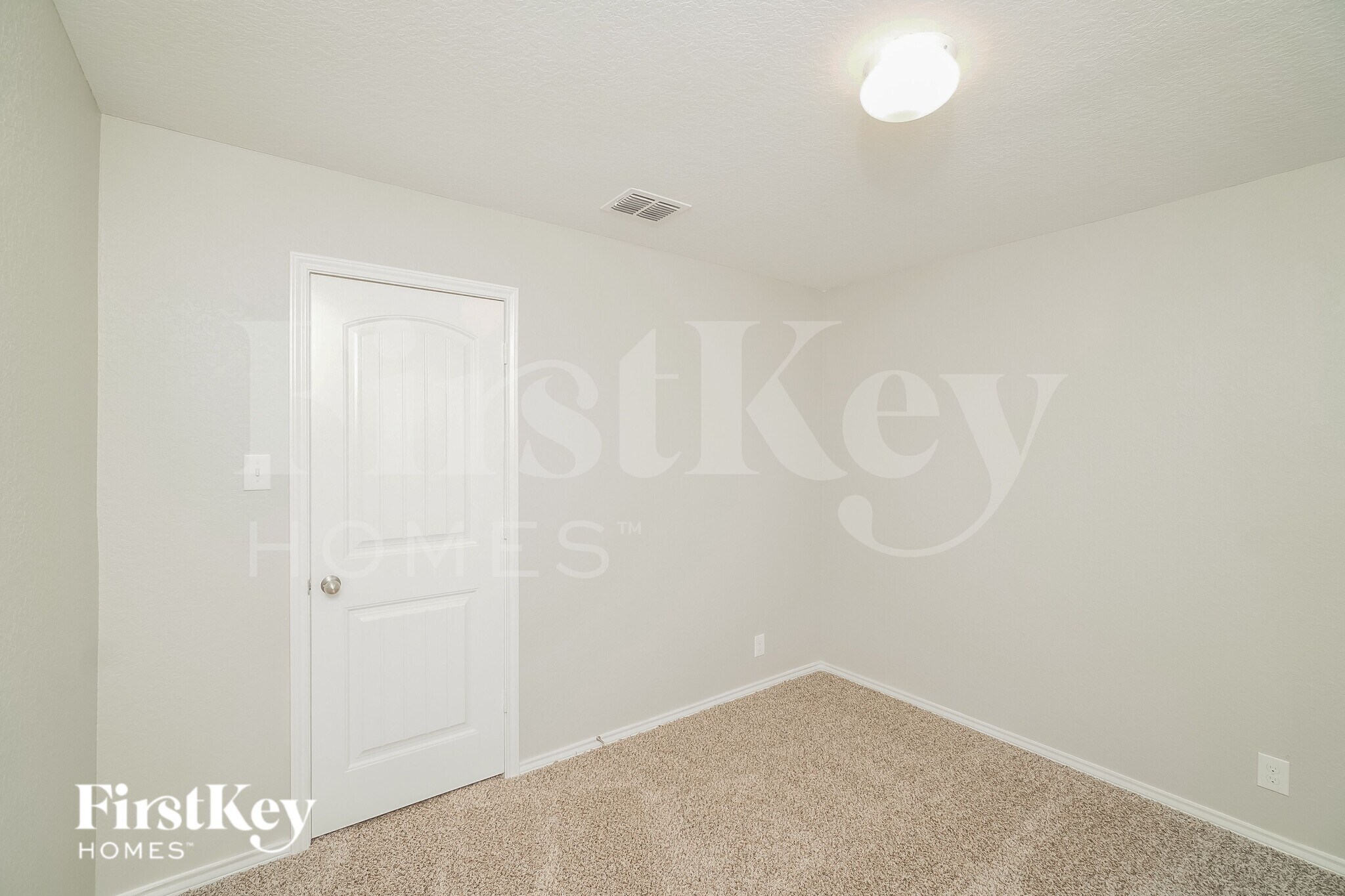 Building Photo - 15518 Night Heron