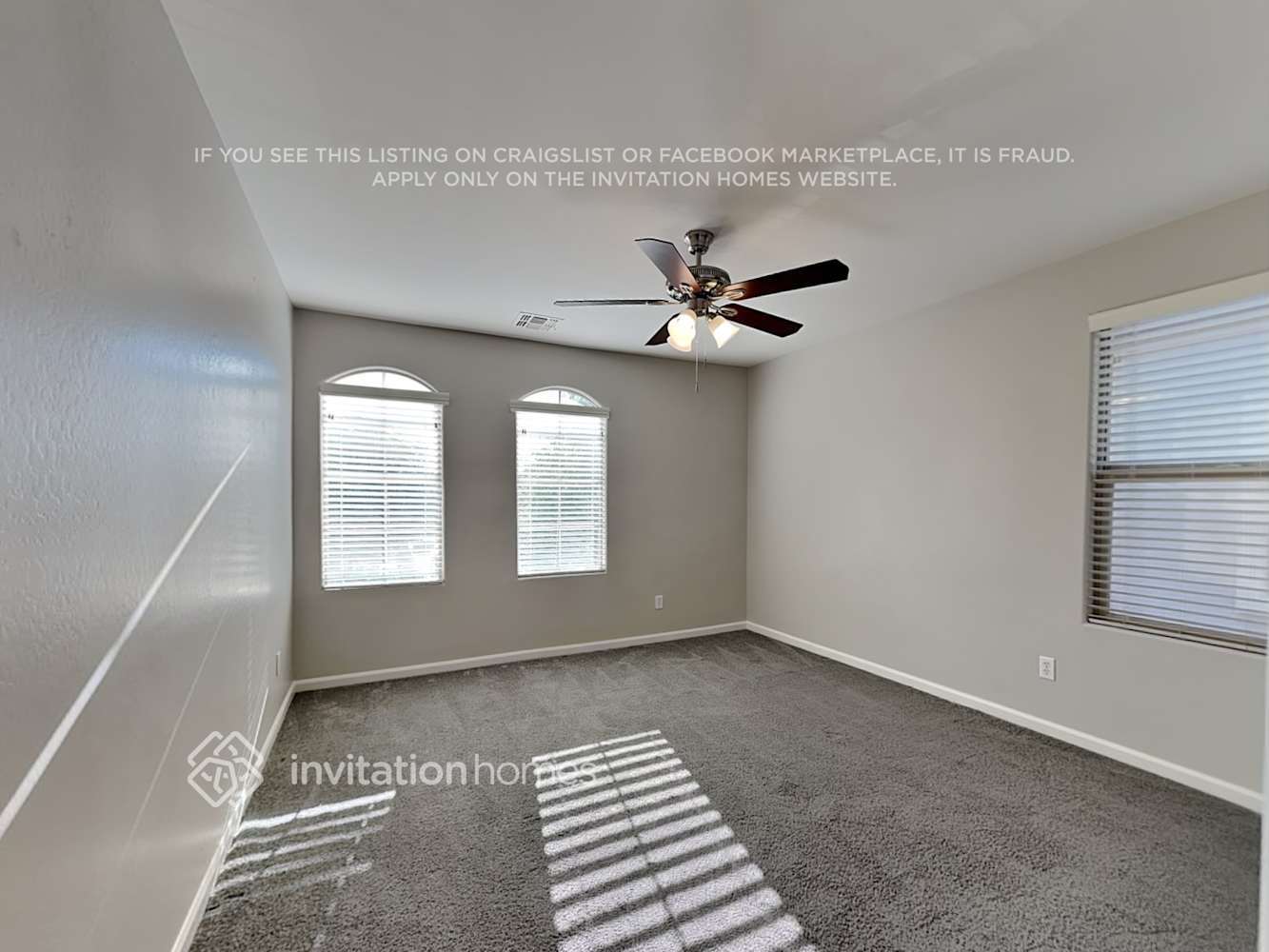 Building Photo - 1403 S Moccasin Trail