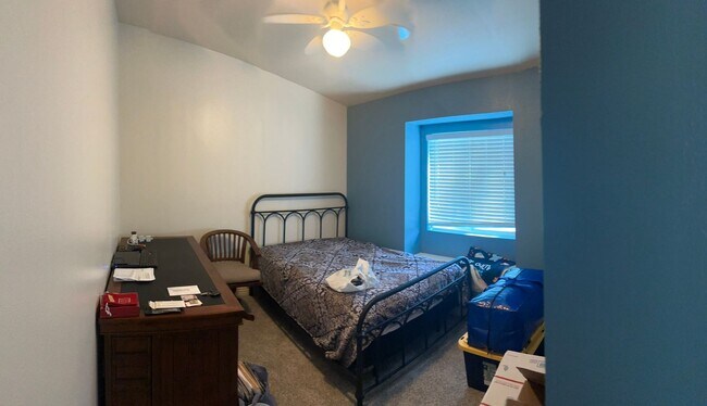 Building Photo - 4 Bedroom + Office / 2.5 Bathroom Redlands Dream Home