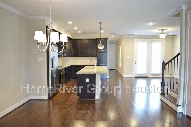 Building Photo - 215 Kendrick Pines Blvd