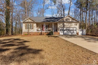 Building Photo - 7053 Maple Cir