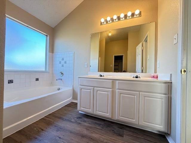 Building Photo - 1107 Alexandria Dr