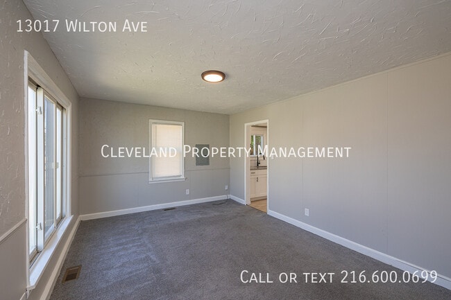 Building Photo - 13017 Wilton Ave