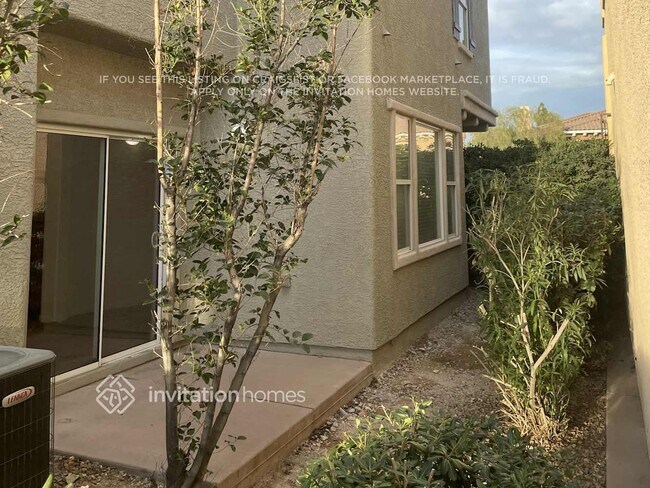 Building Photo - 936 Douglas Flat Pl