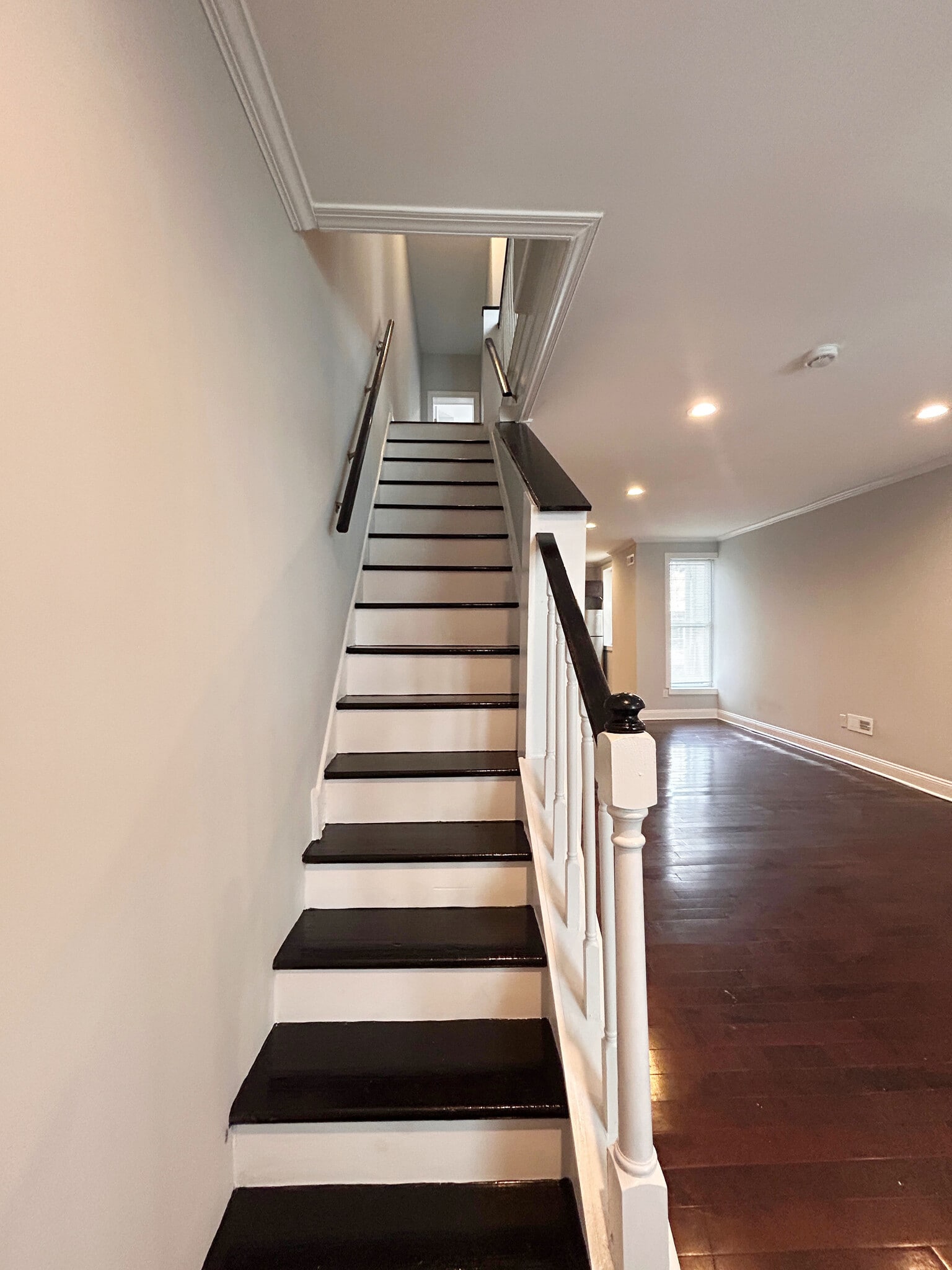 Building Photo - 6223 Hazel Ave