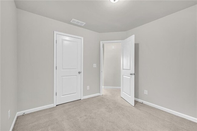 Building Photo - 893 Society Cir