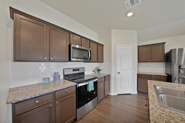 Building Photo - 1311 Emi Kate Ln