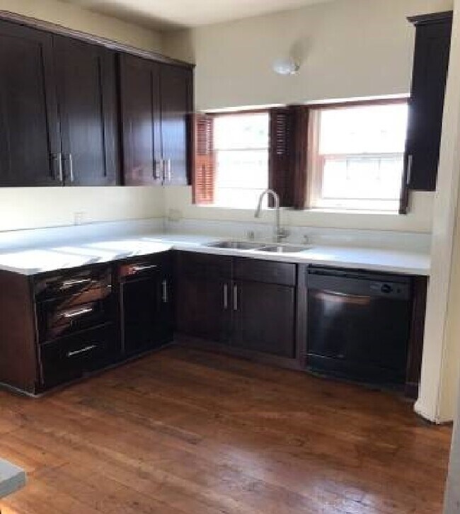 Building Photo - 11045 Ophir Dr
