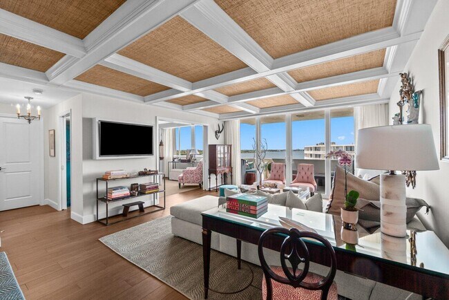 Building Photo - 2773 S Ocean Blvd