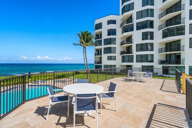 Building Photo - 2575 S Ocean Blvd