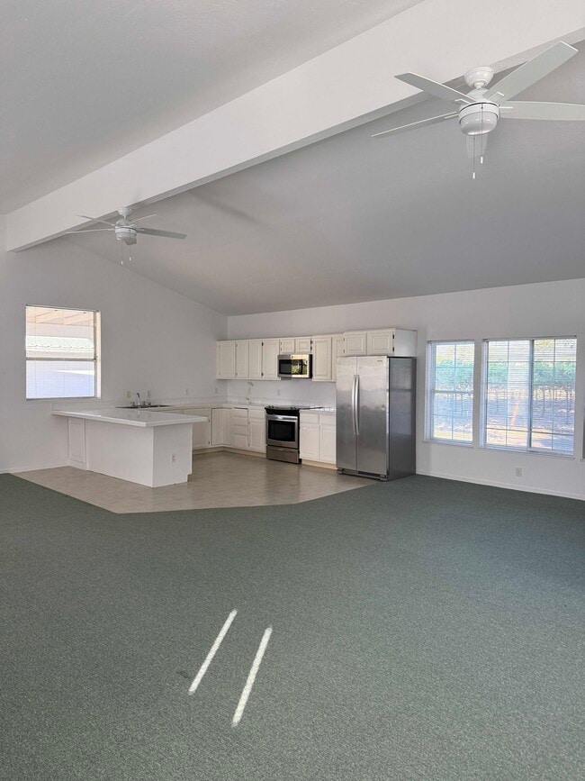 Building Photo - 3996 Dry Creek Rd