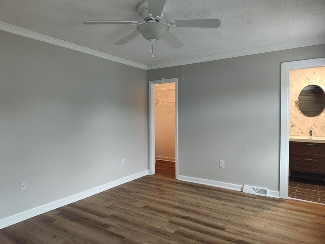 Building Photo - Beautiful home located in a Cul-de-Sac in the Terrabrook Community!
