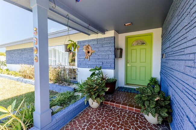 Building Photo - 6300 16th St S