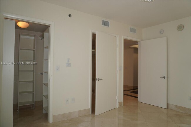 Building Photo - 50 Biscayne Blvd