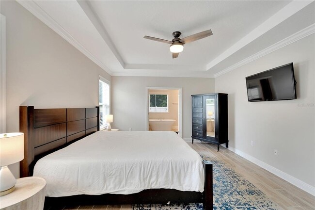 Building Photo - 3518 77 Ct E