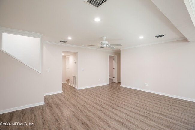 Building Photo - 2008 Ocean Dr S