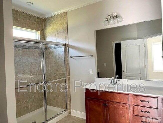 Building Photo - 8 Coughlin Wy