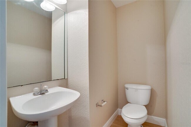 Building Photo - 5028 Sunridge Palms Dr