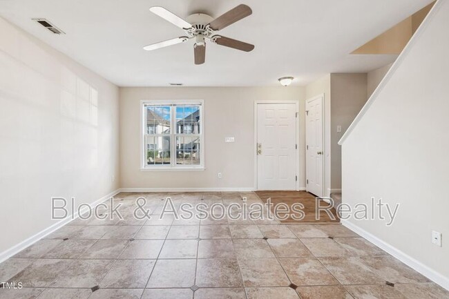 Building Photo - 2129 Ventana Ln