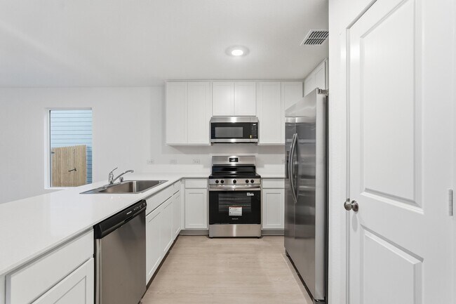 Building Photo - 731 Wagtail Dr