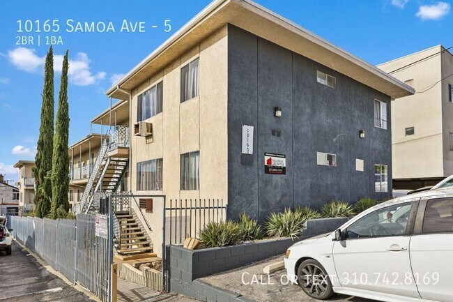 Building Photo - 10165 Samoa Ave
