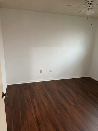 Building Photo - 10423 Huntington View Dr