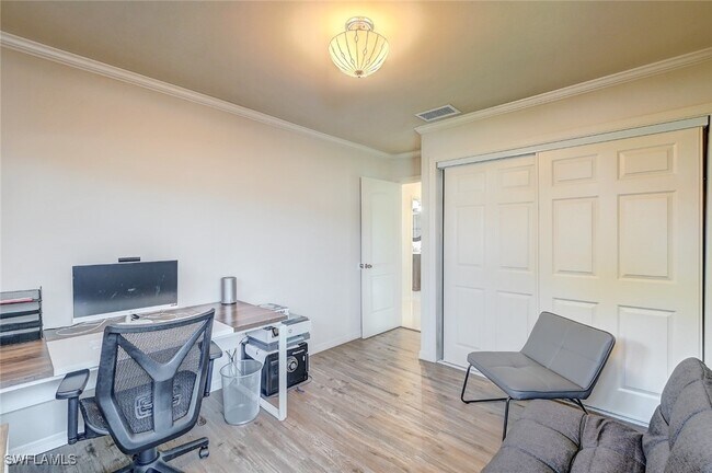 Building Photo - 4912 Seville Ct