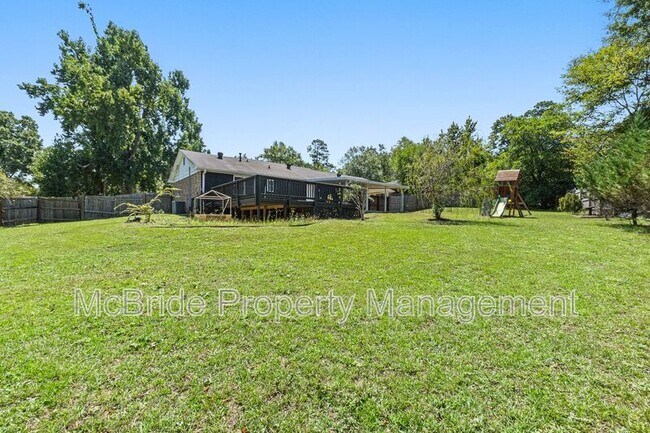 Building Photo - 4009 Royal Oaks Ct