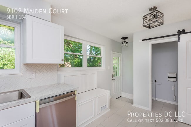 Building Photo - 9102 Maiden Ct