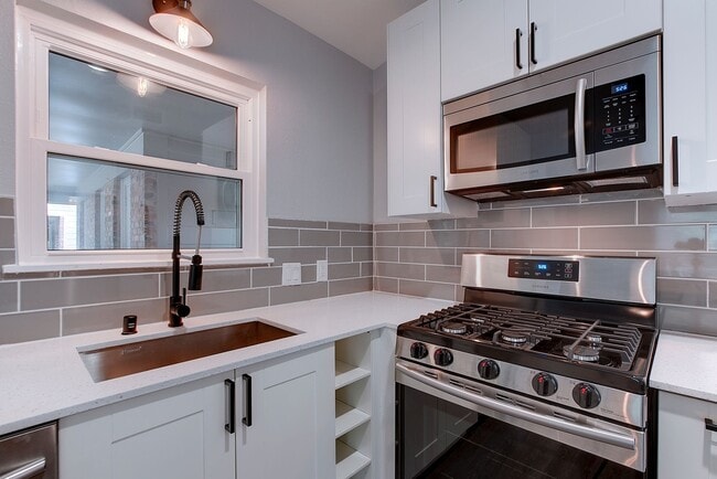 Image showcasing 75 Home Design Ideas You'll Love - March, 2026 | Houzz