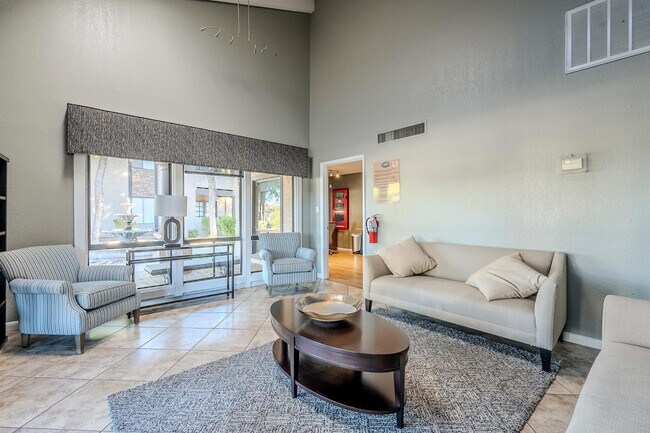 Building Photo - 5995 N 78th St