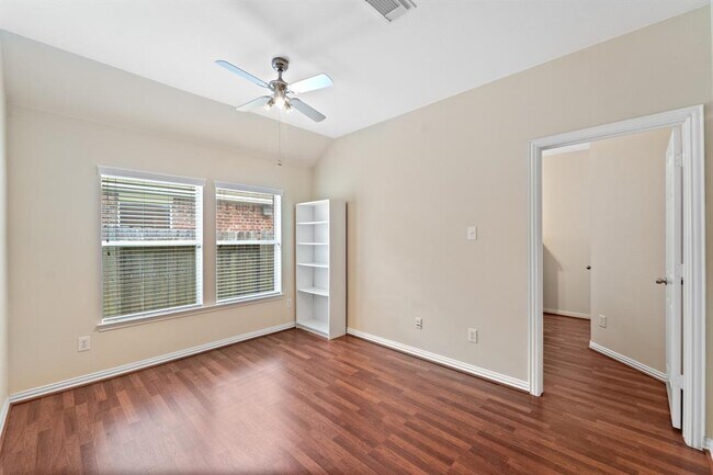 Building Photo - 23219 Dewflower Dr