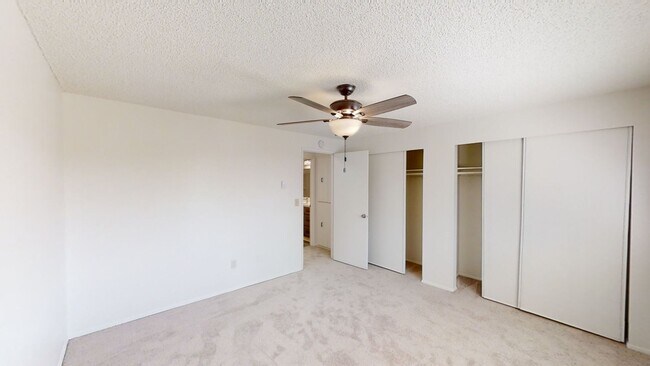 Building Photo - 13605 107th Ave Ct E