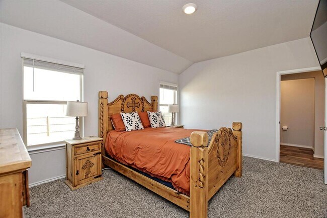 Building Photo - 508 Wyatt Wy