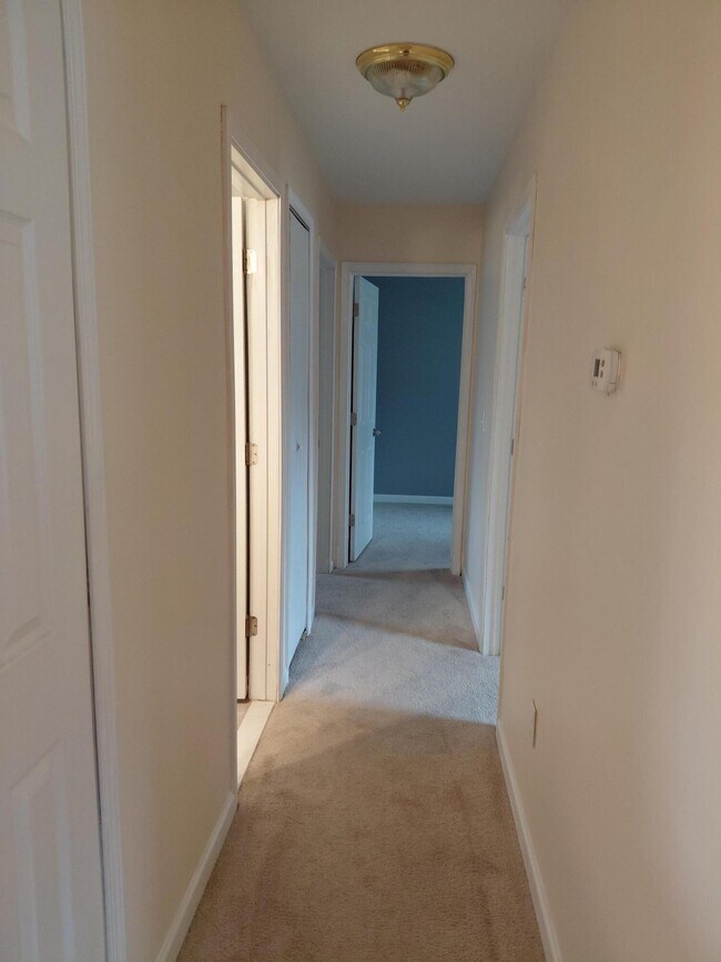 Building Photo - 33890 Hunter Ave