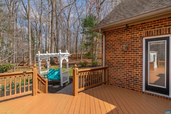 Building Photo - 3125 Beau Mont Farm Rd