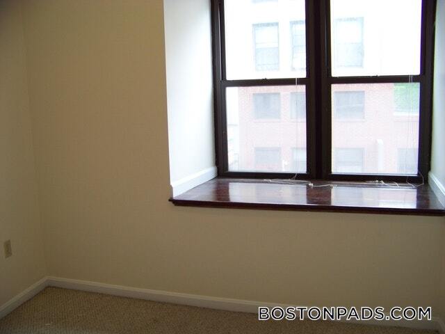 Building Photo - 81 Essex St