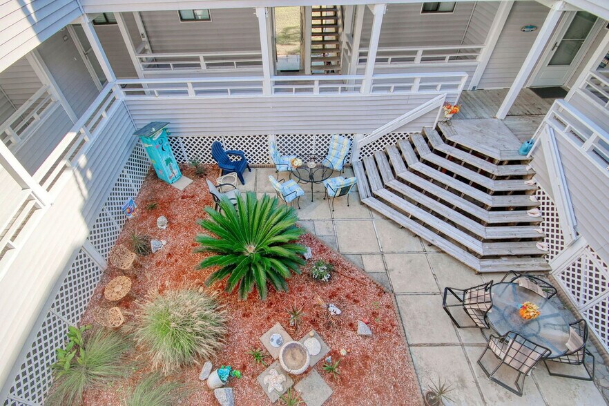 Building Photo - 351 Lake Arrowhead Rd