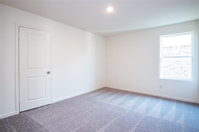 Building Photo - 2109 Prairie Ln