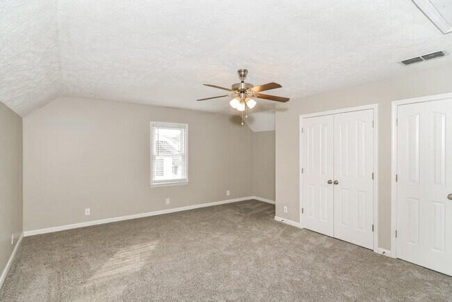 Building Photo - 411 St Francis Ave