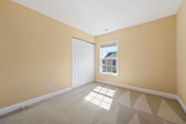 Building Photo - One of a Kind Custom 4 Bedroom, 2.5 Bath Beauty in Durham!