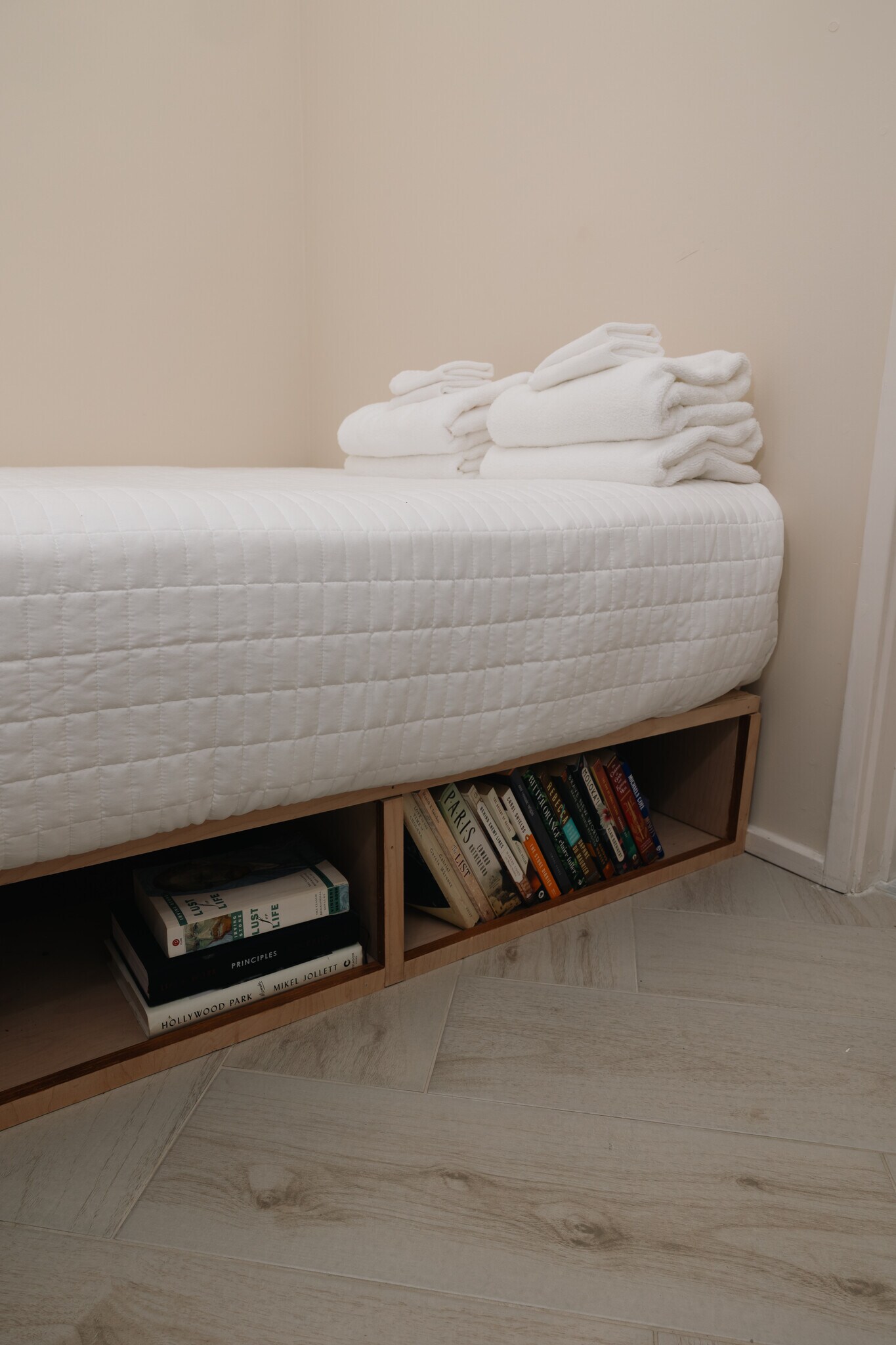 Building Photo - 1585 Secessionville Rd