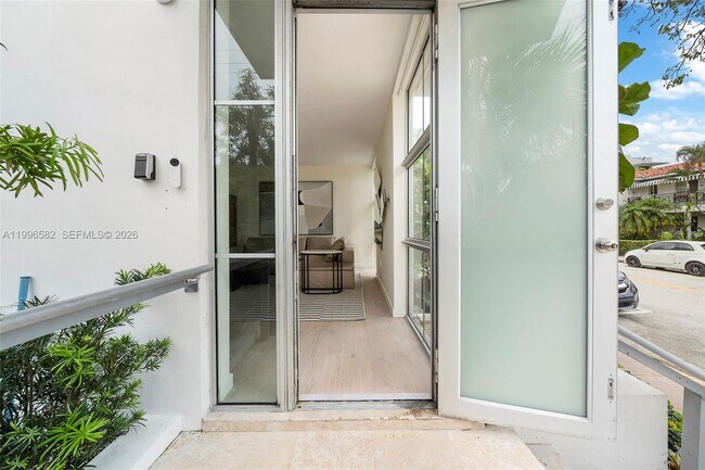 Building Photo - 600 76th St