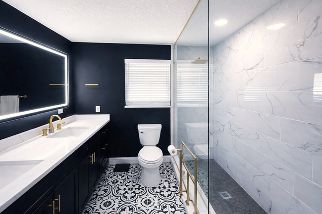 Building Photo - 2563 S Peninsula Dr