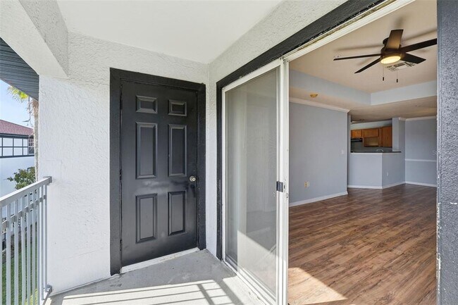 Building Photo - 3702 Palm Desert Ln