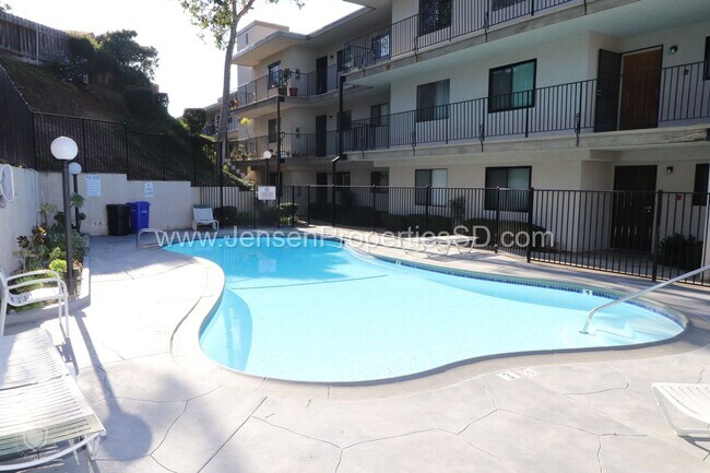 Building Photo - 1 Bed, 1 Bath Condo w/ Parking, Utilities, Community Pool