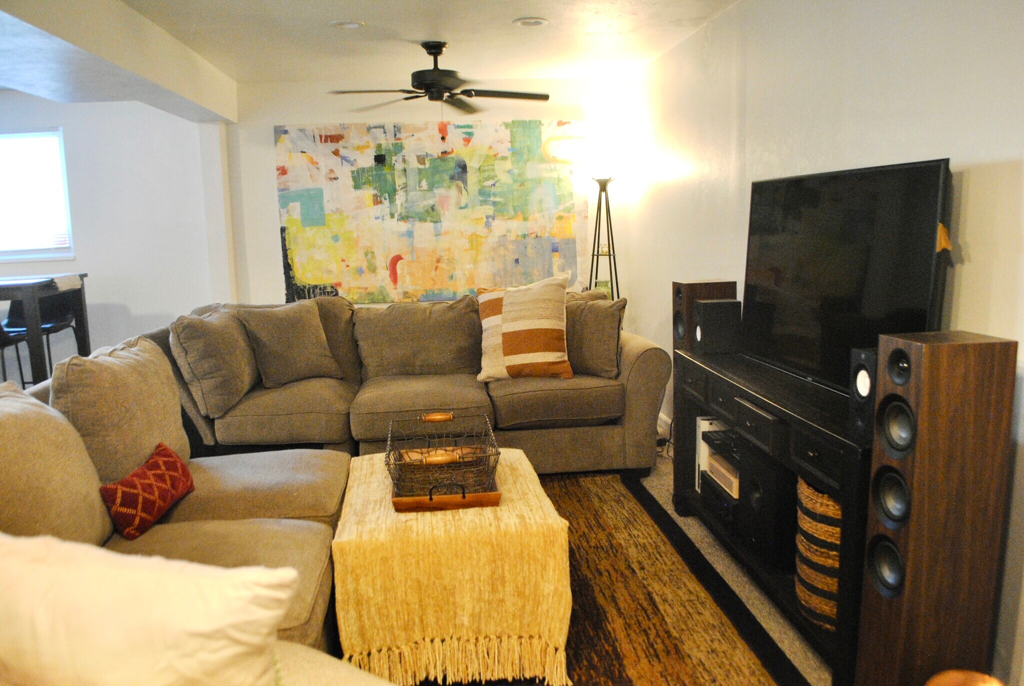 Building Photo - 2751 S Reed St