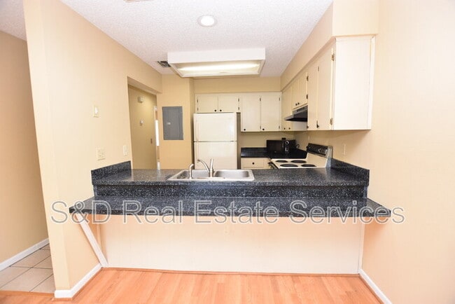 Building Photo - 6079 Topher Trail