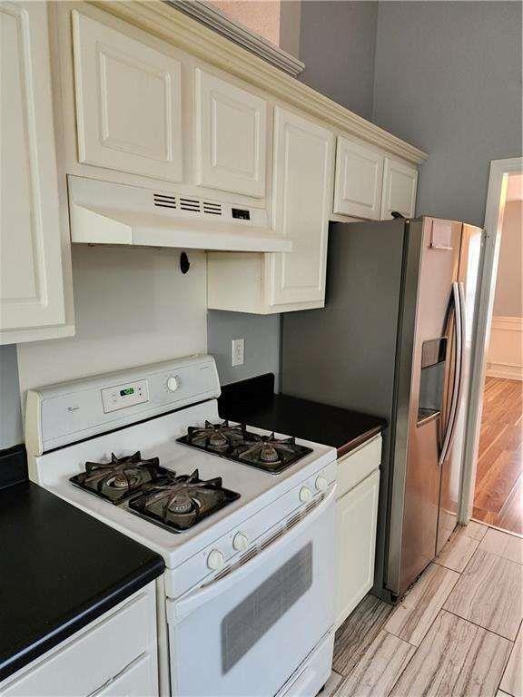 Building Photo - 1158 Olde Hinge Way